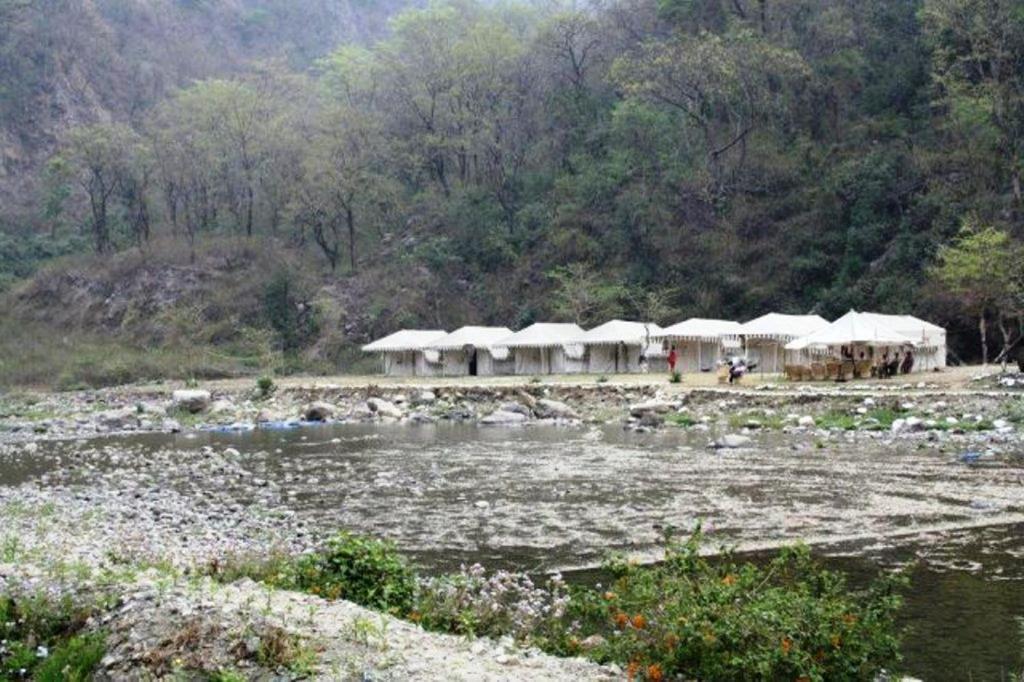 Elephant Brook Resort Ришикеш Экстерьер фото